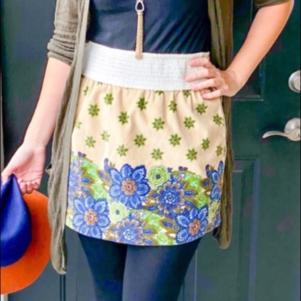 Free People Floral Tapestry Skirt in Beige/White